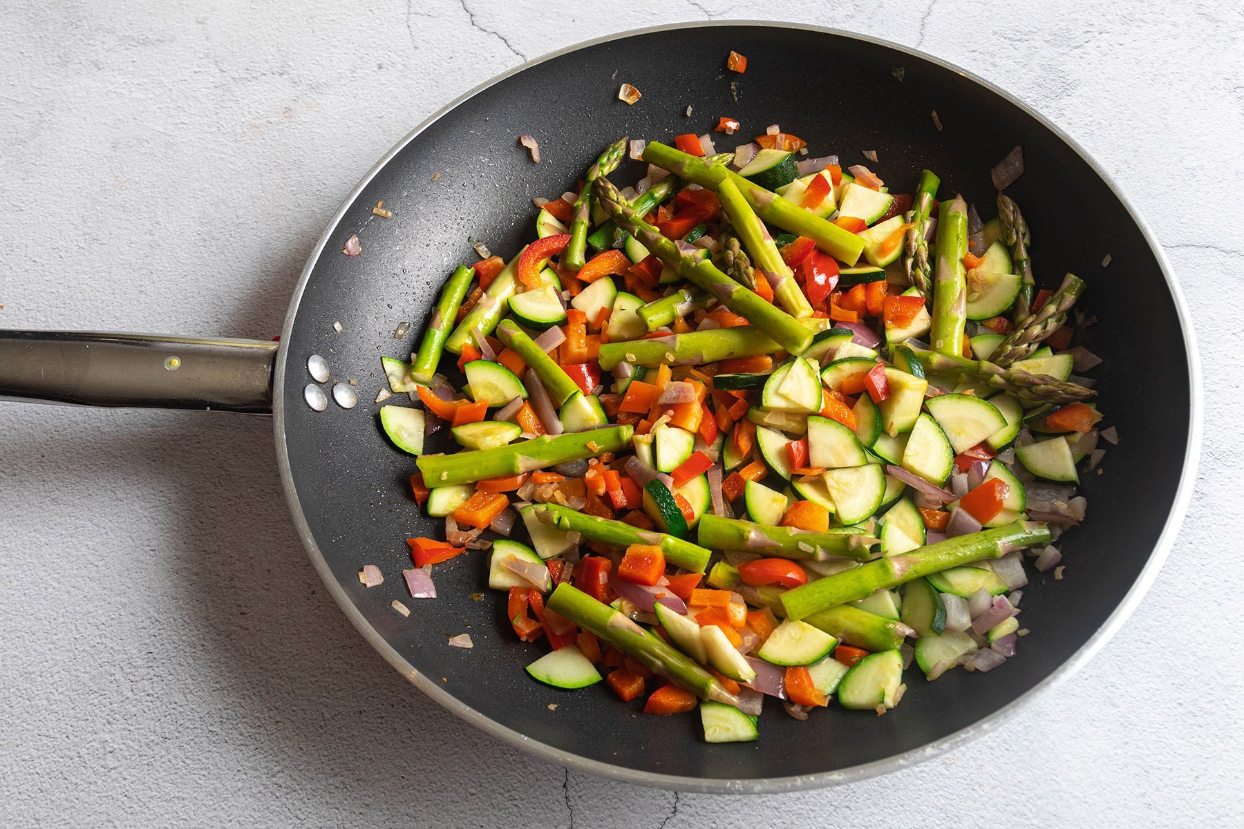 sautee vegetables until crisp tender