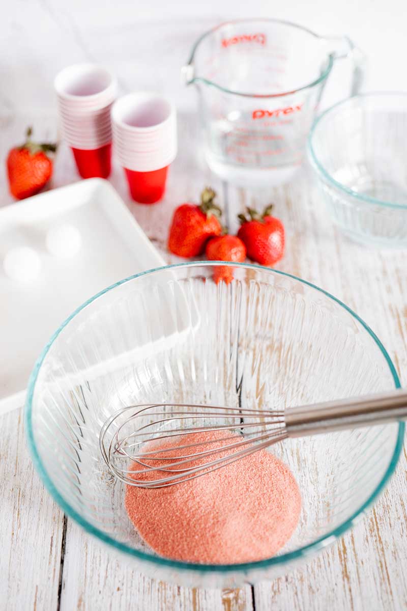 powdered strawberry-flavored gelatin