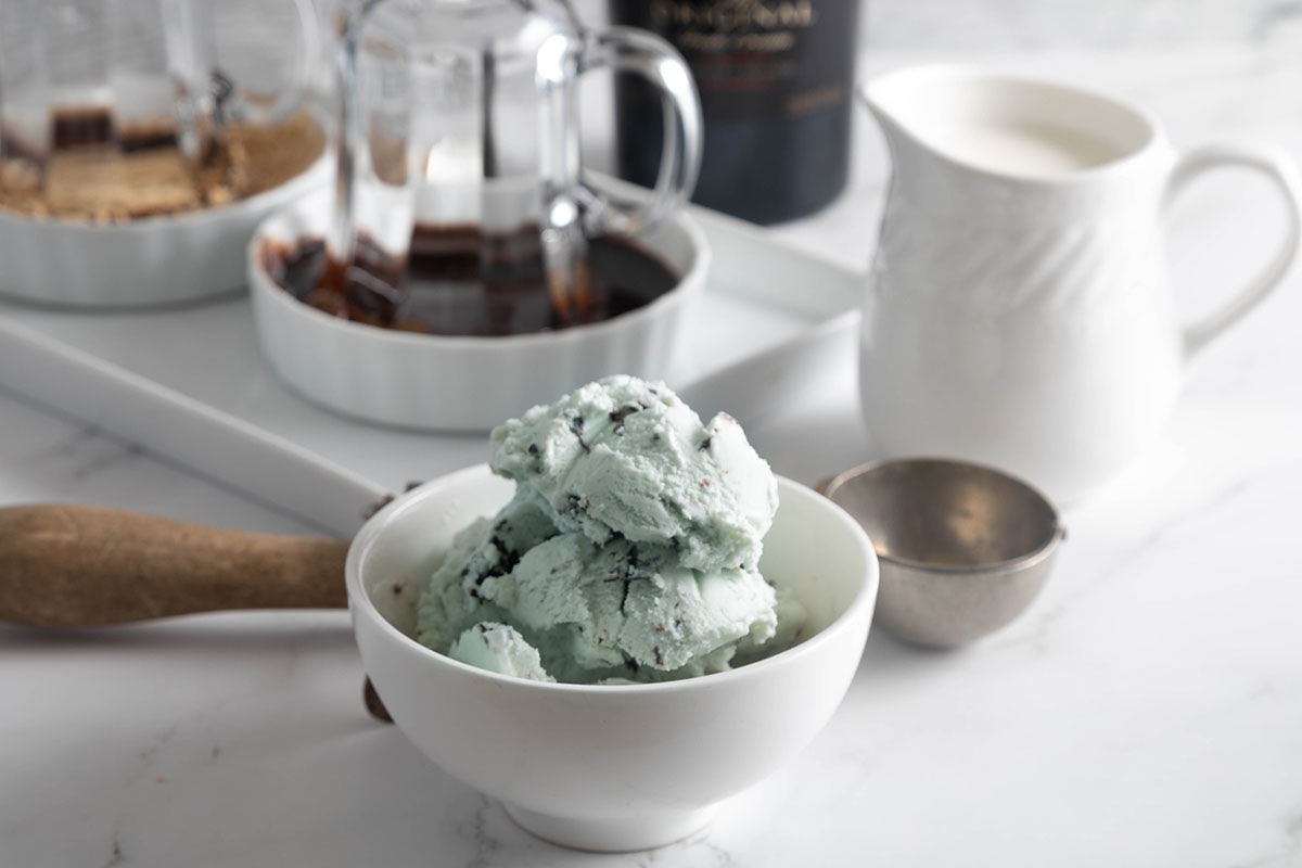 Boozy S'mores Mint Ice Cream Shake Flash in the Pans